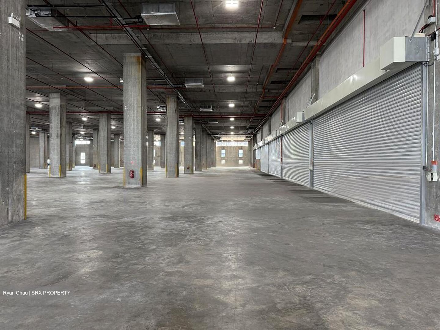 Penjuru Road (D22), Warehouse #456405601